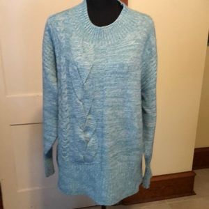 Simply Vera Vera Wang sweater size L Ptp 25” length 30”